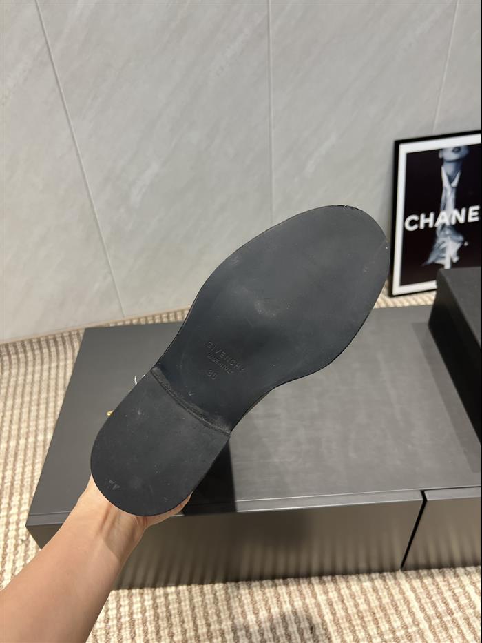 20251128174452481 450